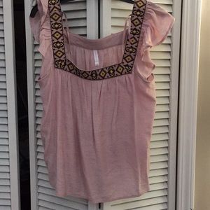 Women’s light pink top Sz. LG
